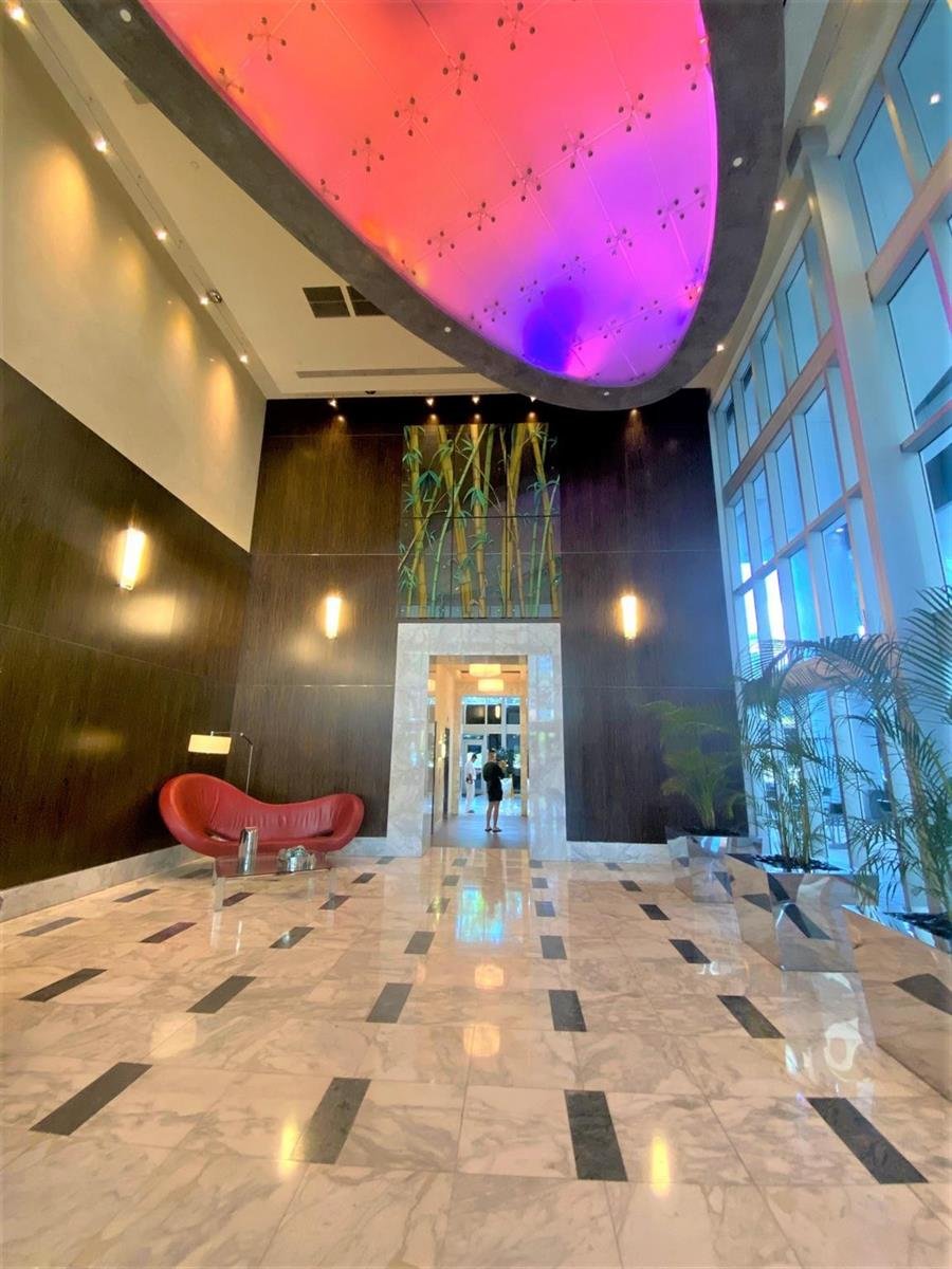 185 SW 7th Street # 3708, Miami FL 33130