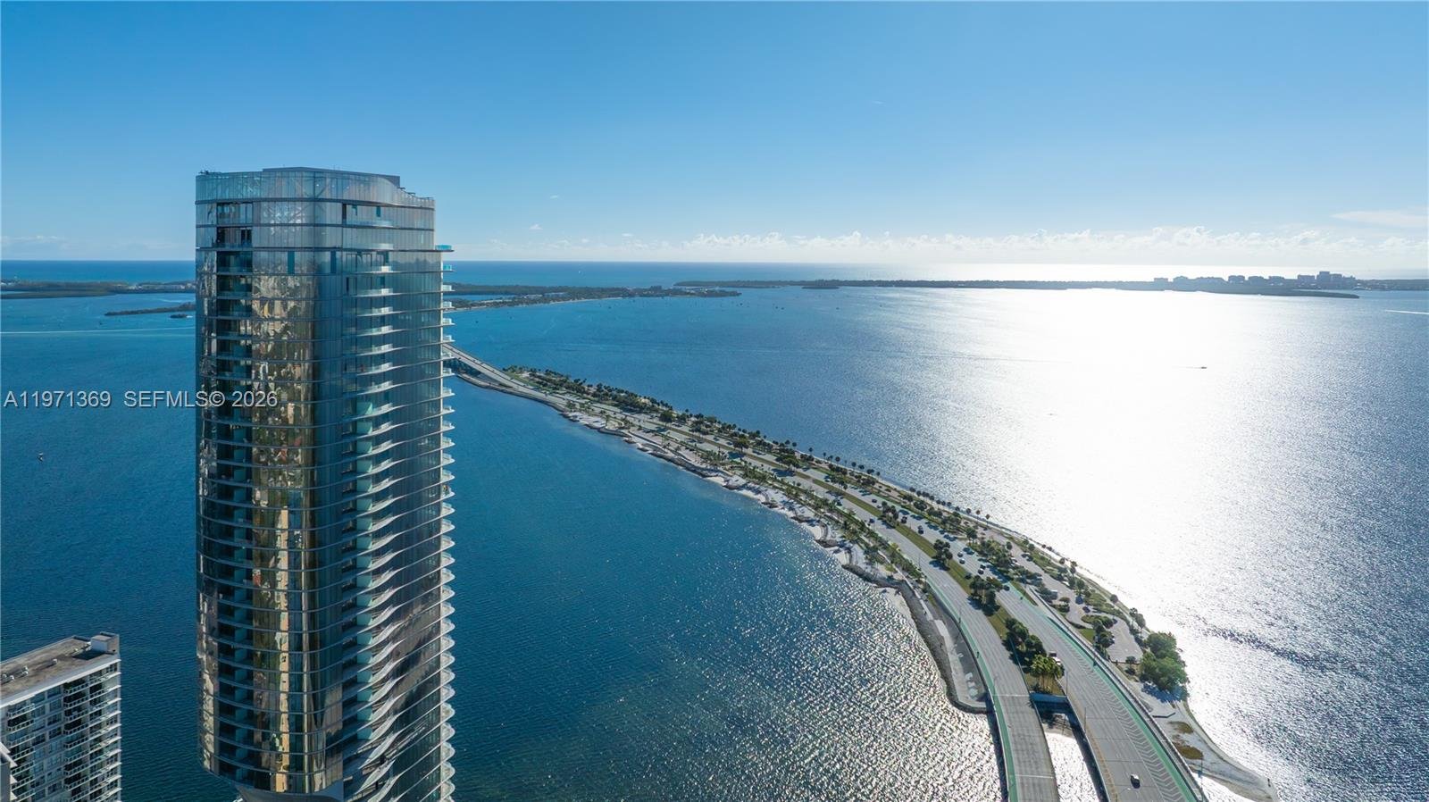 175 SE 25 Rd # 2802, Miami FL 33129