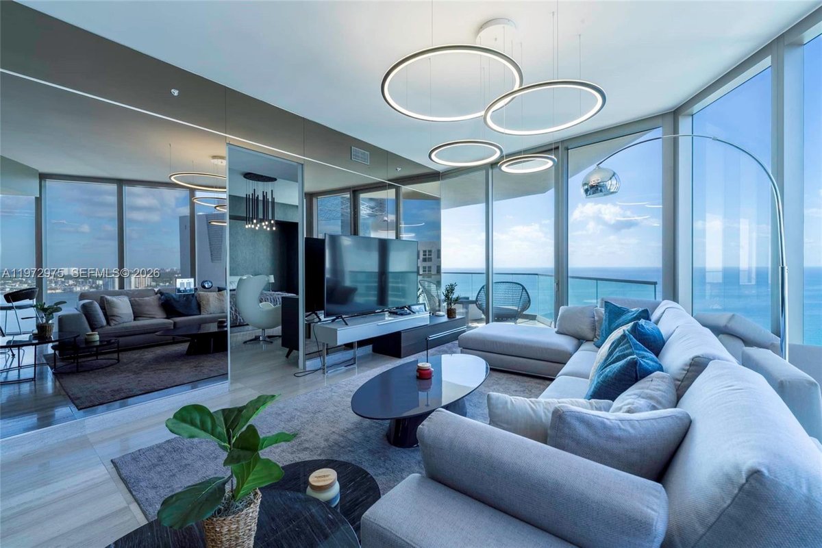 18975 Collins Ave # 3004, Sunny Isles Beach FL 33160