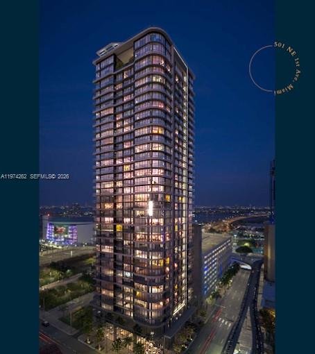 121 NE 5th # 501B, Miami FL 33132