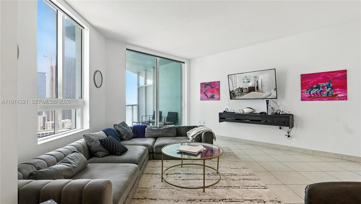 1900 N Bayshore Dr # 2810, Miami FL 33132