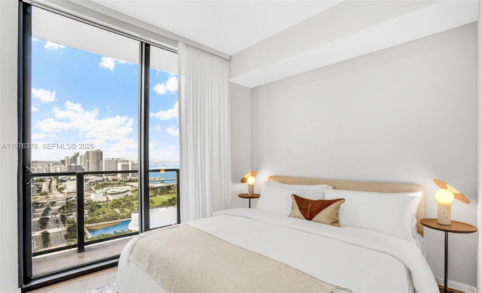 398 NE 5th St # 4701, Miami FL 33132