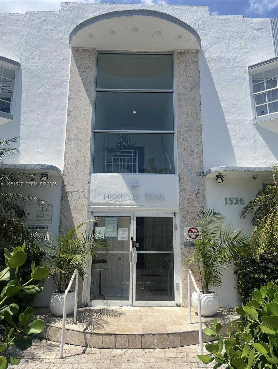 1526 Pennsylvania Ave # 15, Miami Beach FL 33139