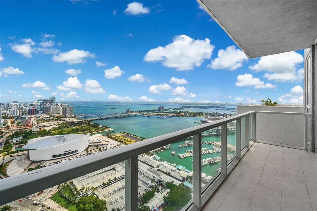 Miami, FL