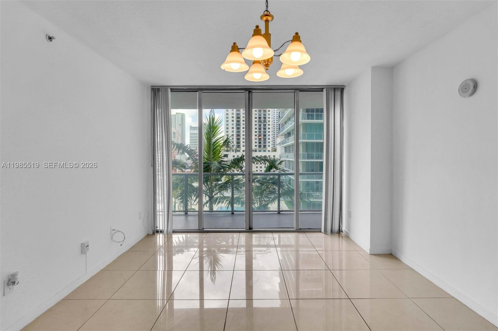 79 SW 12th St # 1210, Miami FL 33130