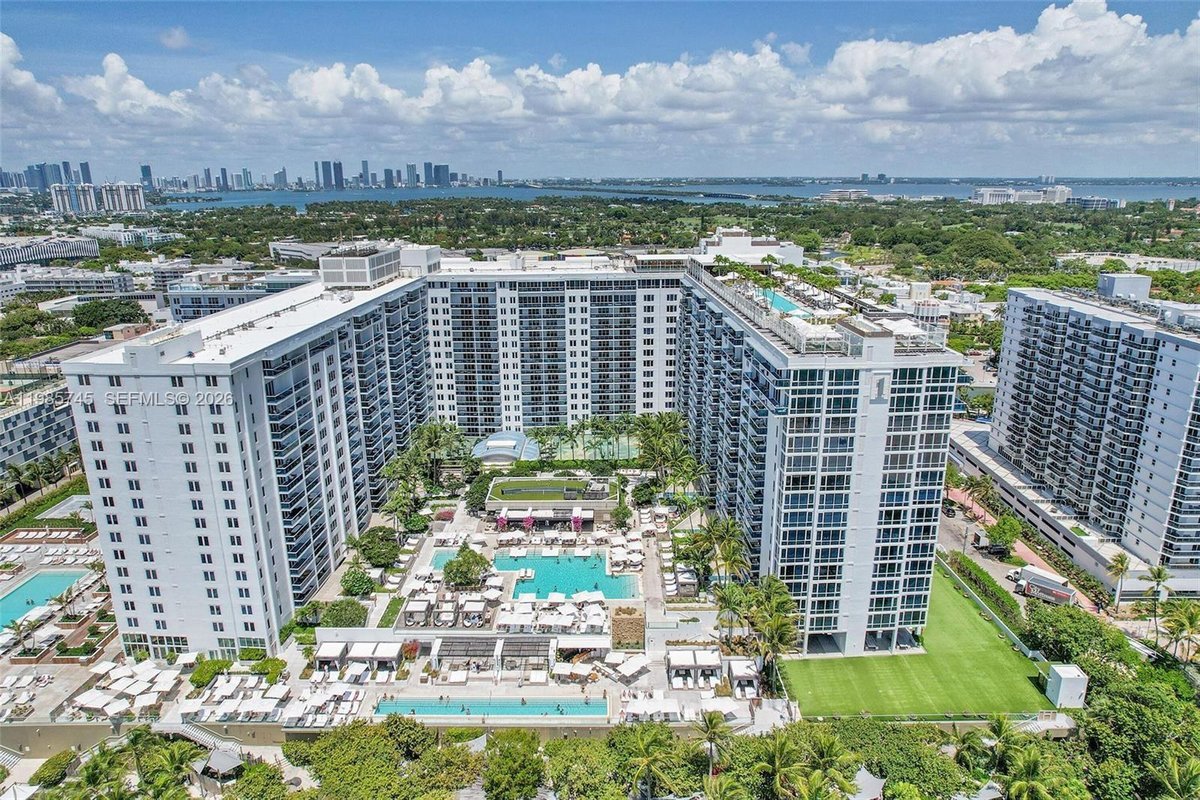 2301 Collins Ave # 311, Miami Beach FL 33139
