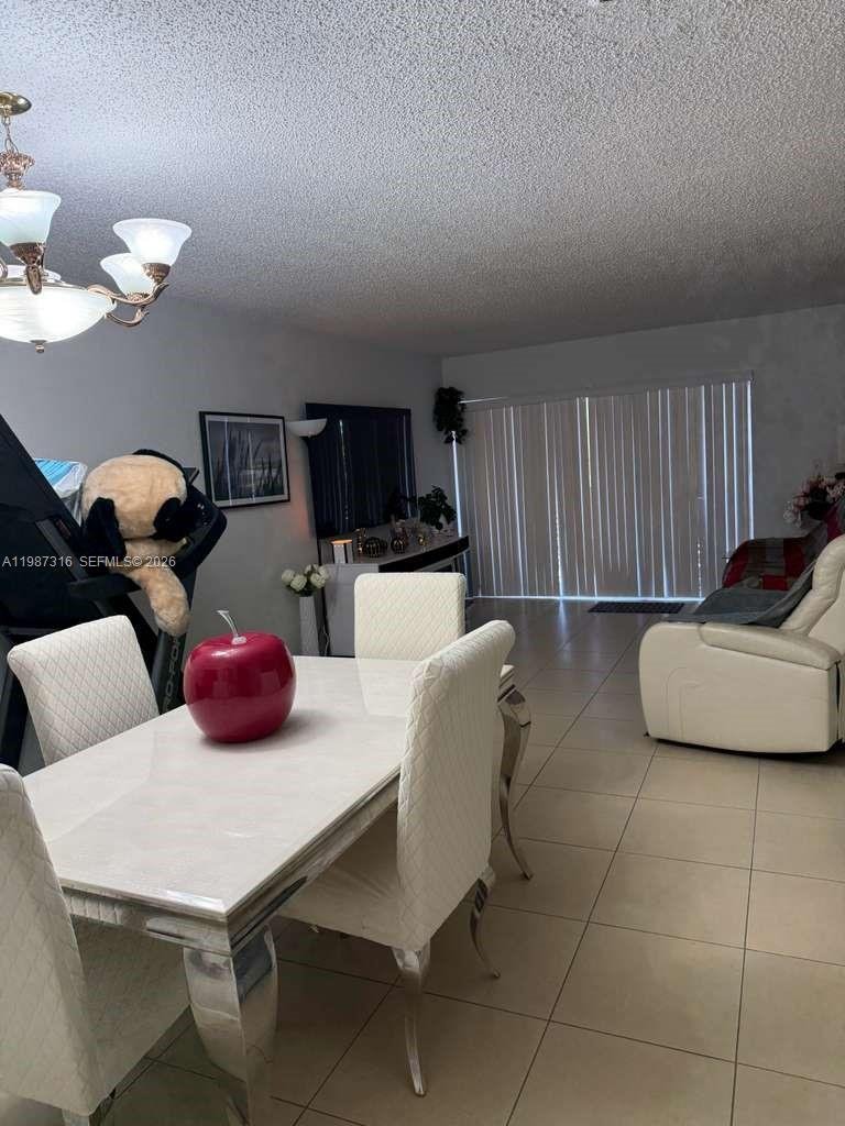 1900 W 68th St # A205, Hialeah FL 33014