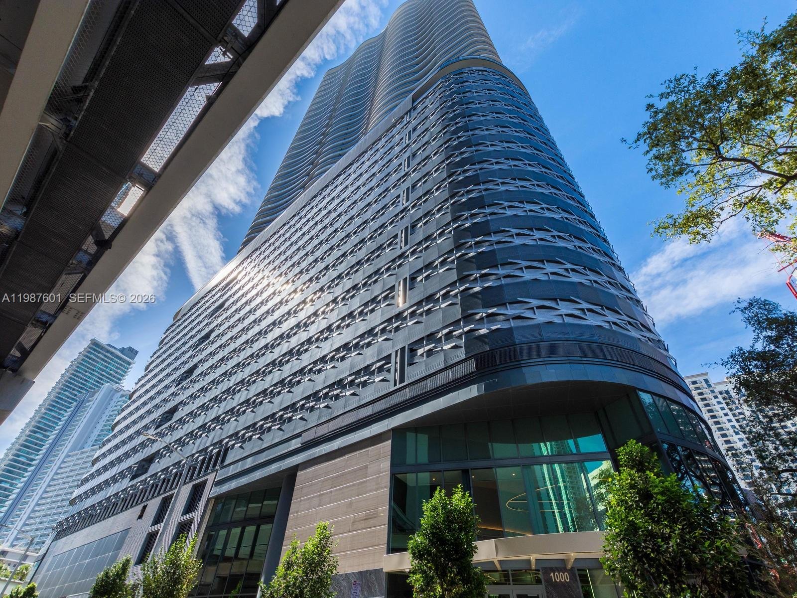 1000 Brickell Plz # 4104, Miami FL 33131
