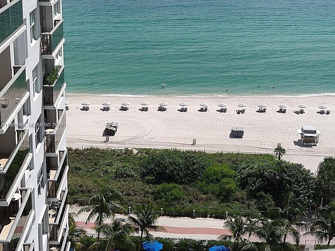 6039 Collins Ave # 1710, Miami Beach FL 33140