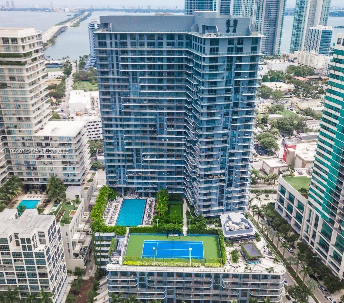 121 NE 34th St # 2115, Miami FL 33137