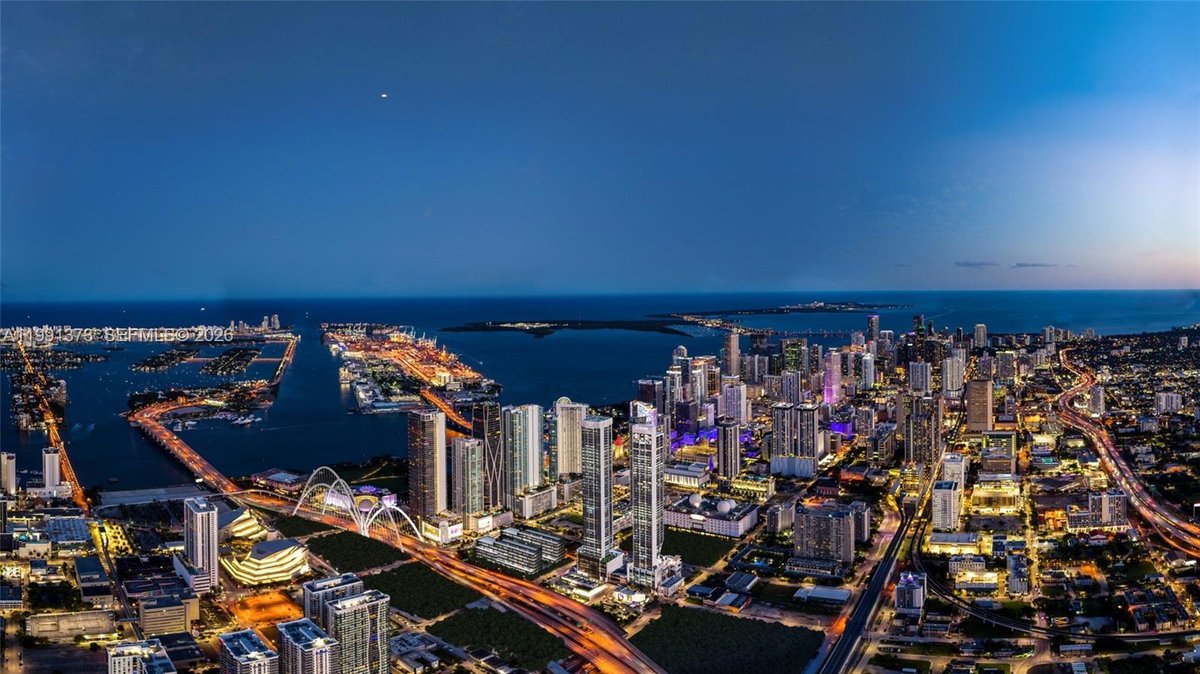 20 NE 11th St # 3706, Miami FL 33132