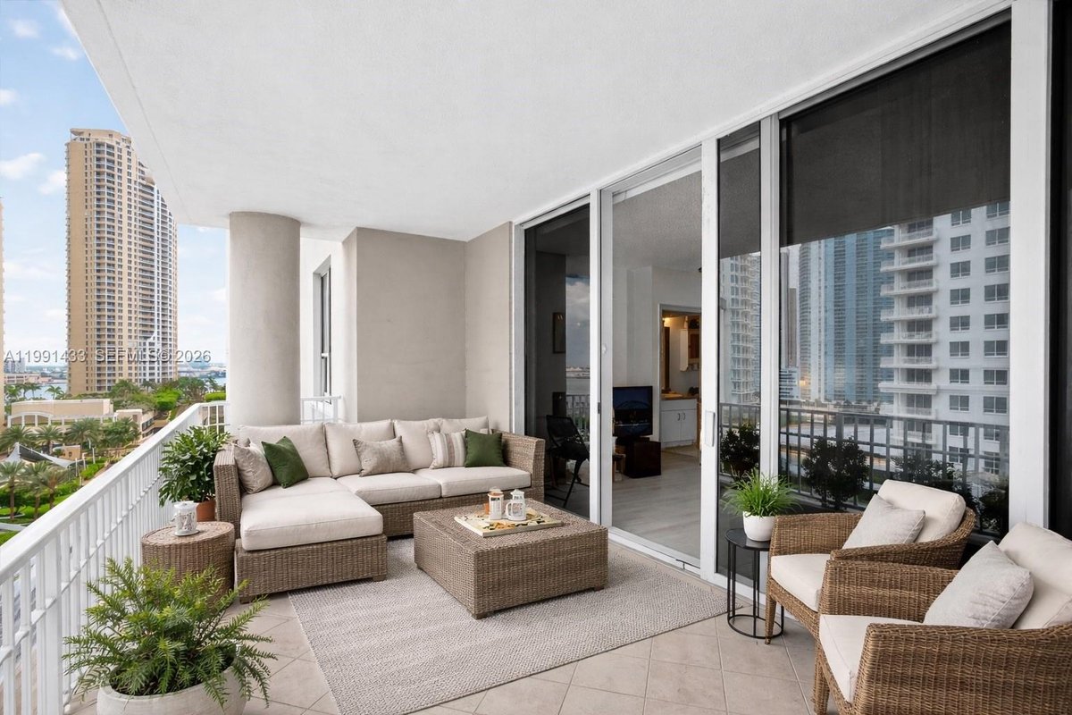 701 Brickell Key Blvd # 1108, Miami FL 33131