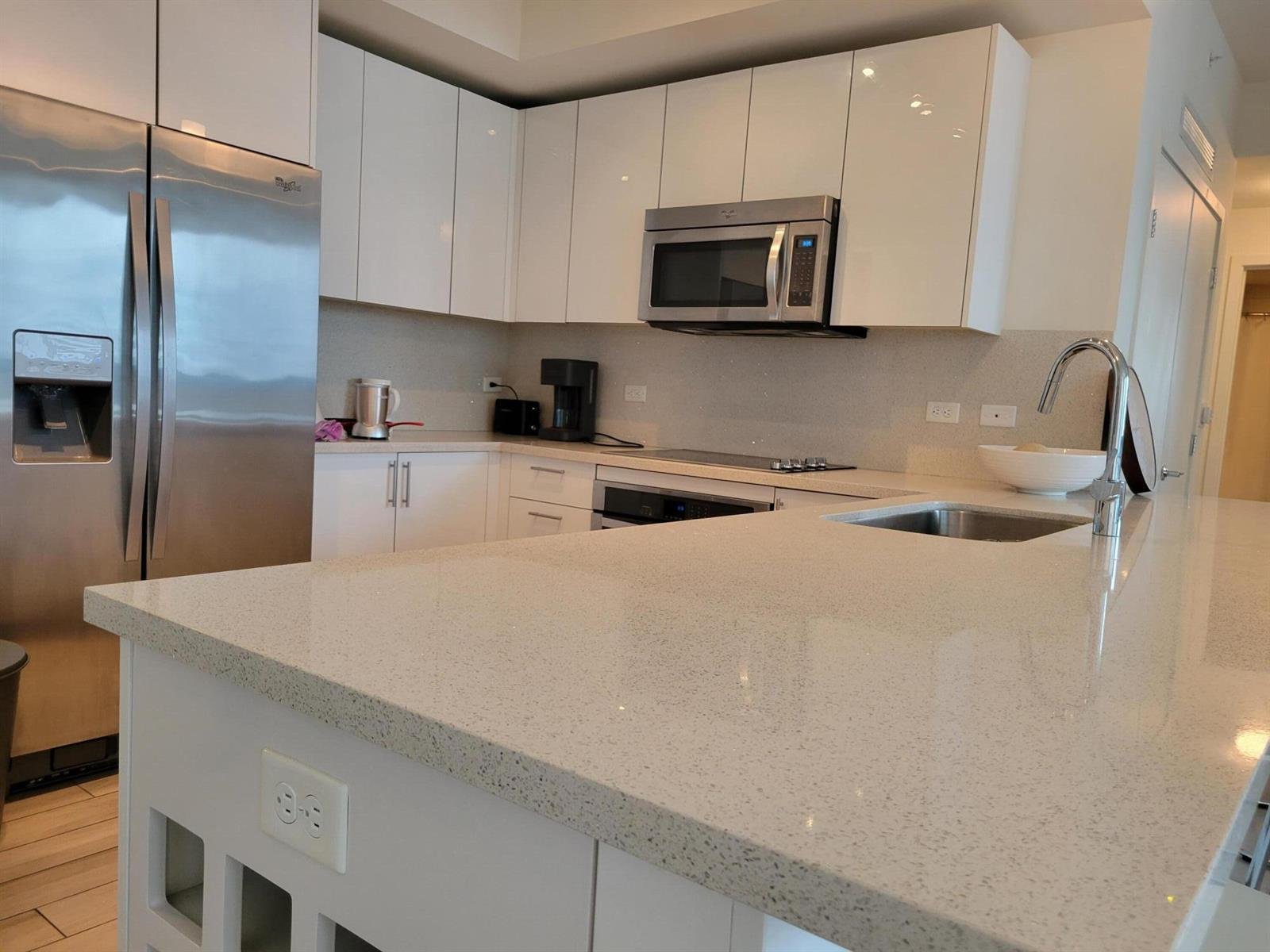 999 SW 1st Avenue # 1914, Miami FL 33130
