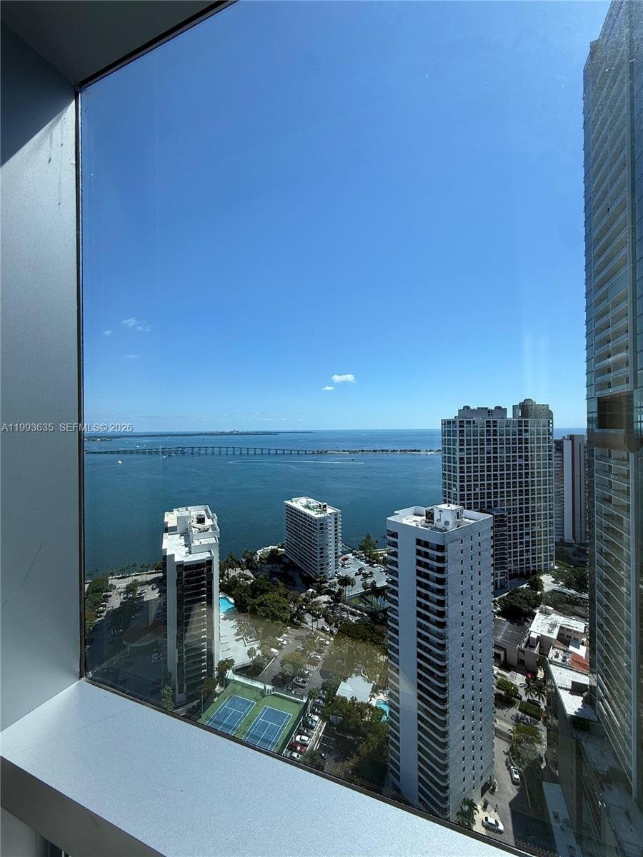 1435 Brickell Ave # 3305, Miami FL 33131