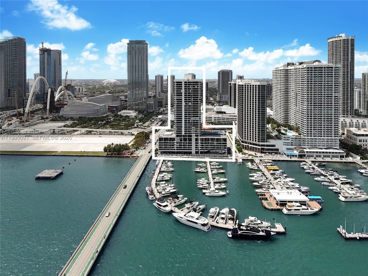 555 NE 15th St # 33G, Miami FL 33132