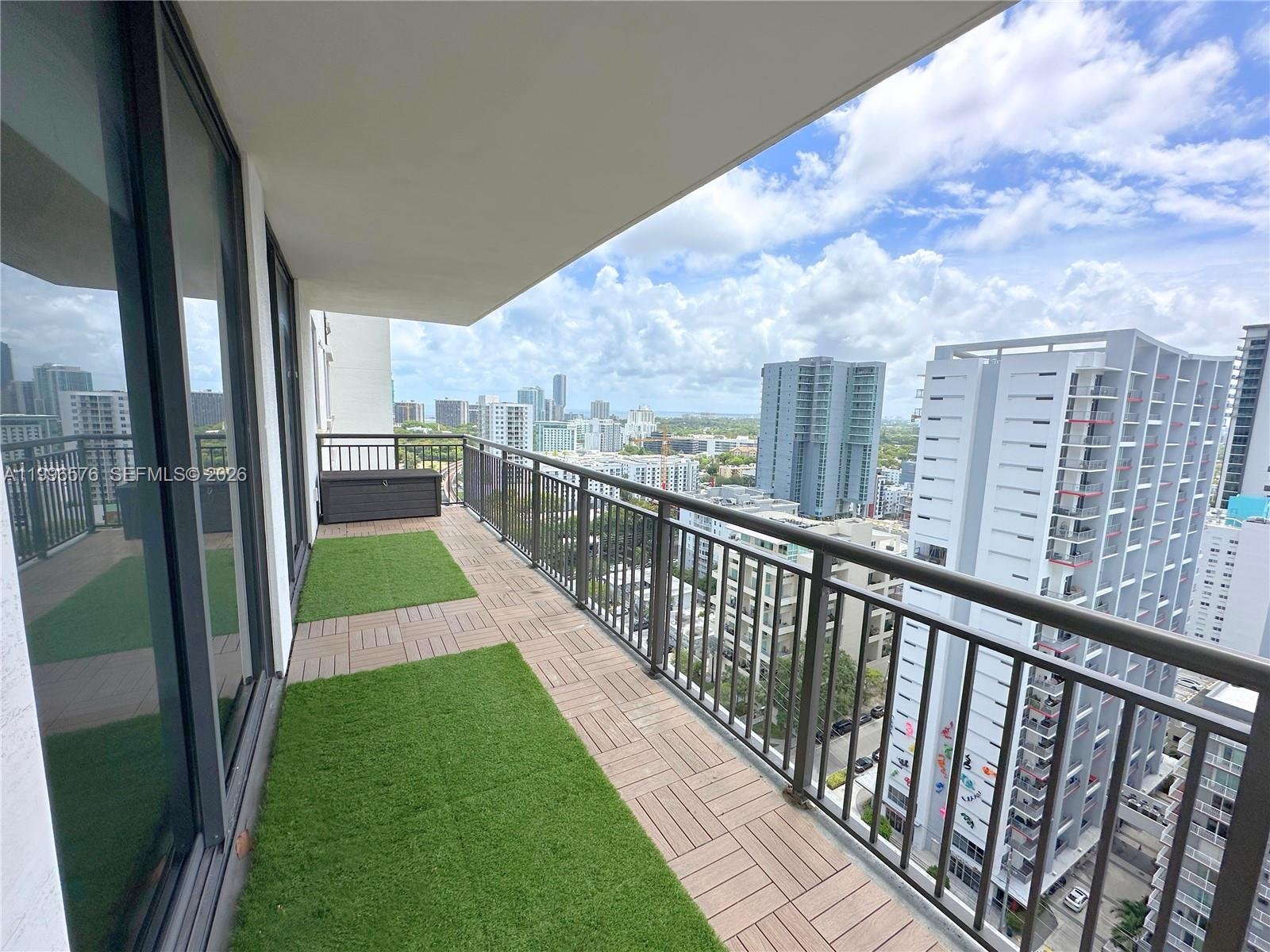 999 SW 1st Ave # 2109, Miami FL 33130
