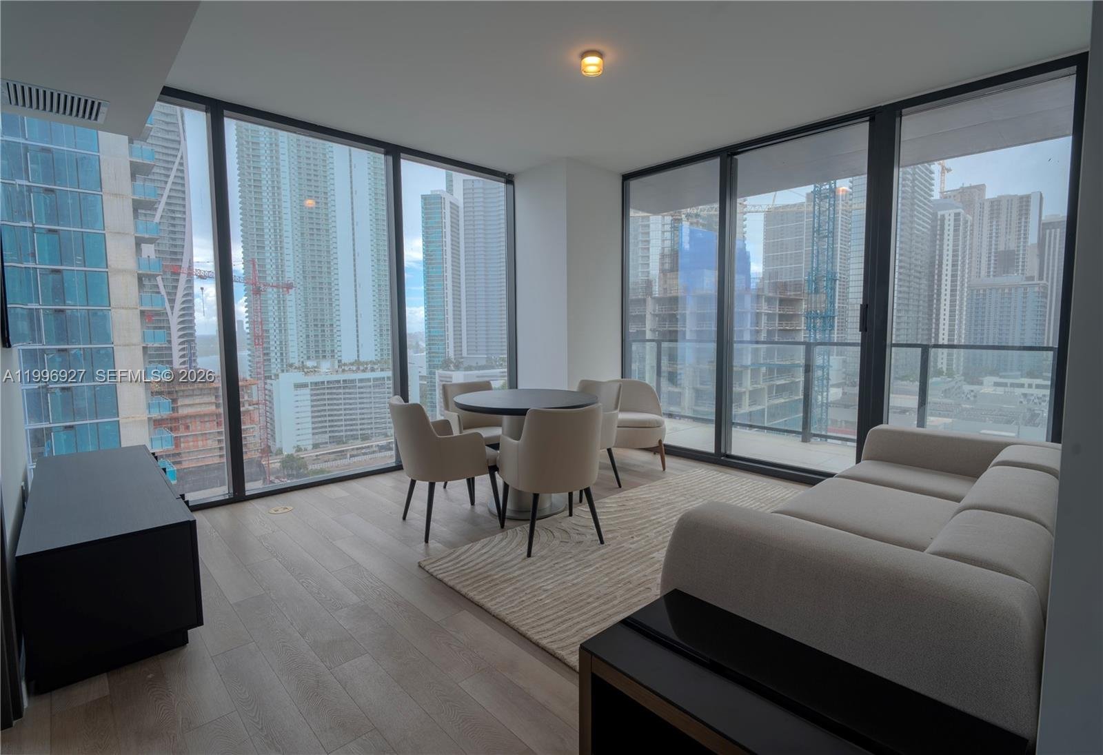 20 NE 11th st # 2308, Miami FL 33132
