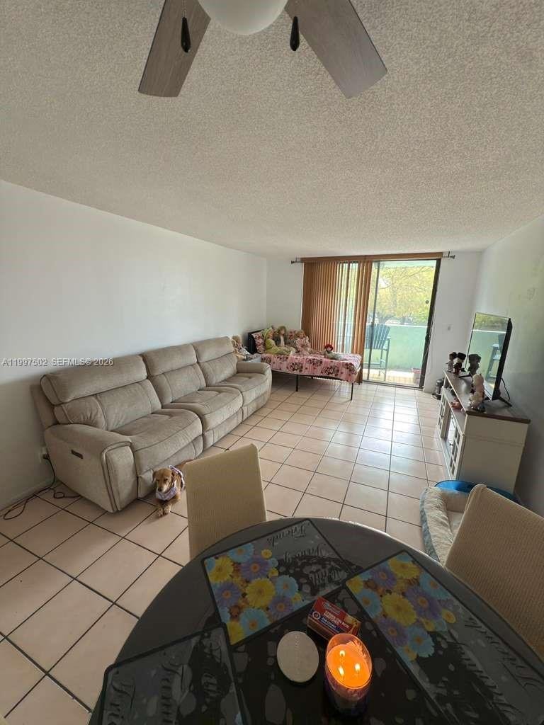 1825 W 44th Pl # 208, Hialeah FL 33012