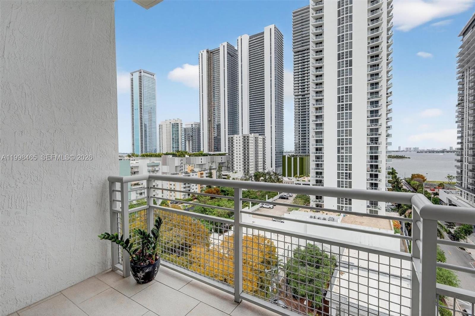 2200 NE 4th Ave # 1003, Miami FL 33137