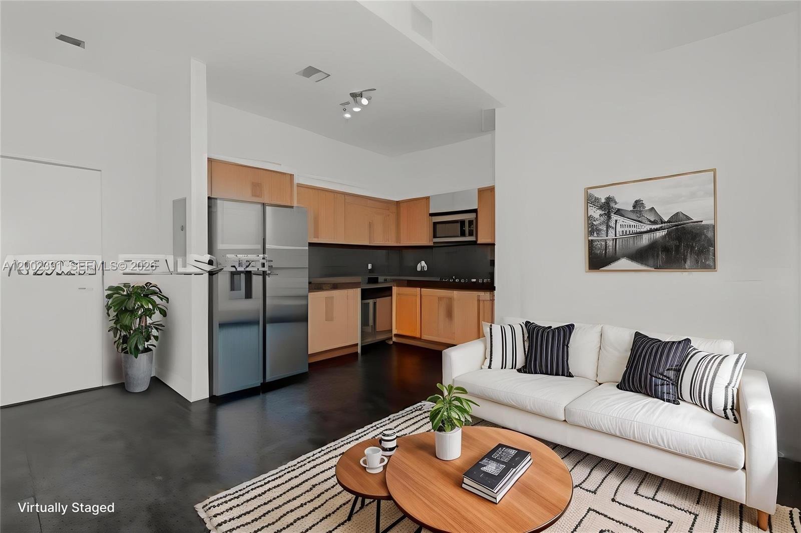 300 S Biscayne Blvd # 3903, Miami FL 33131