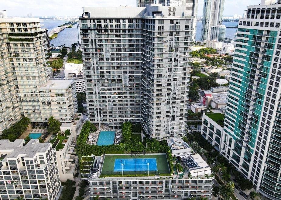 121 NE 34th St # 1607, Miami FL 33137