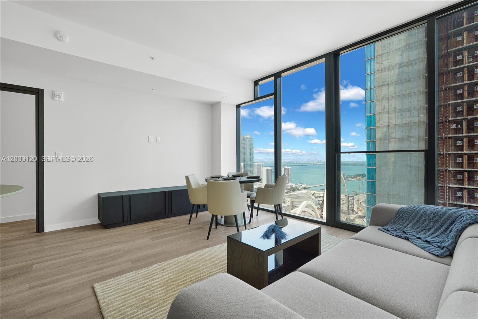 20 NE 11th St # 4006, Miami FL 33132
