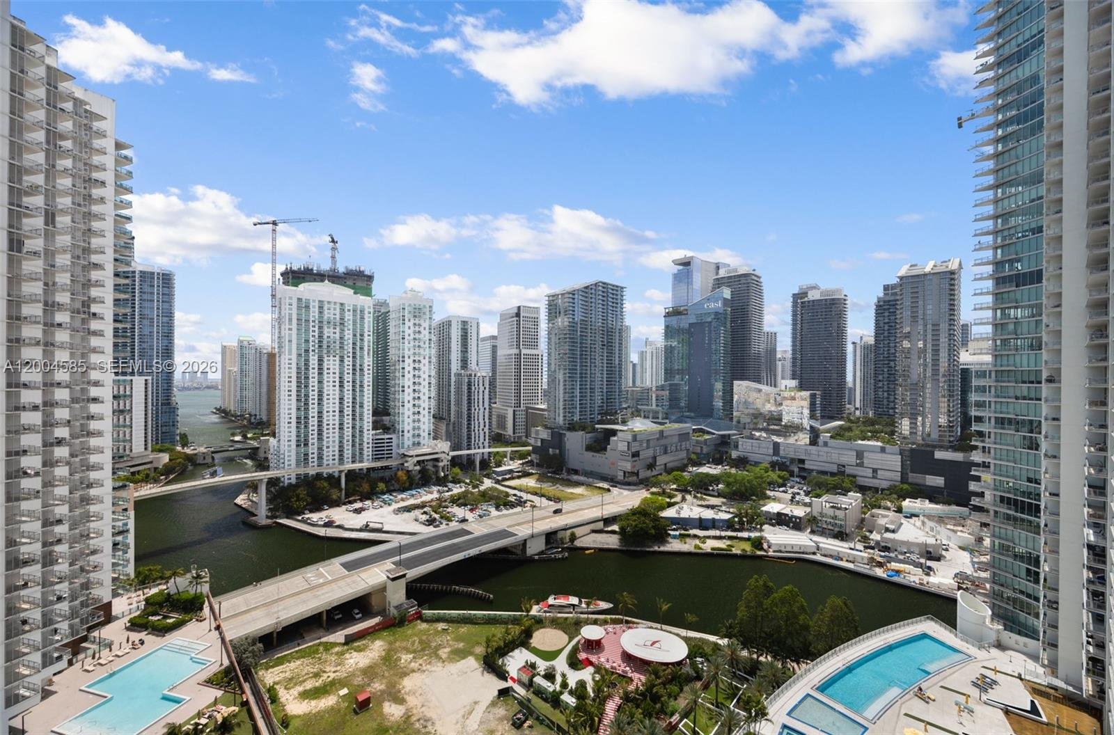 90 SW 3rd St # 2602, Miami FL 33130