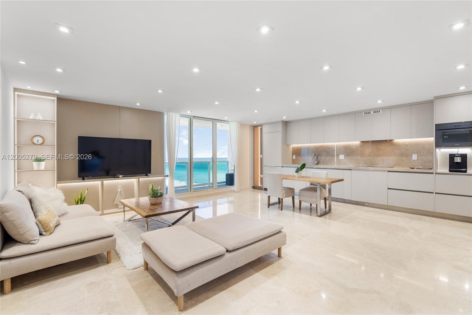 2301 Collins # 1011, Miami Beach FL 33139