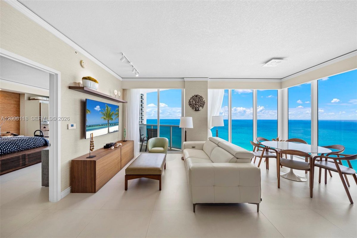 18001 Collins Ave # 2209, Sunny Isles Beach FL 33160