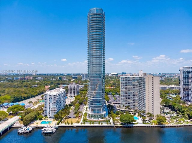 175 SE 25th Rd # 604, Miami FL 33129