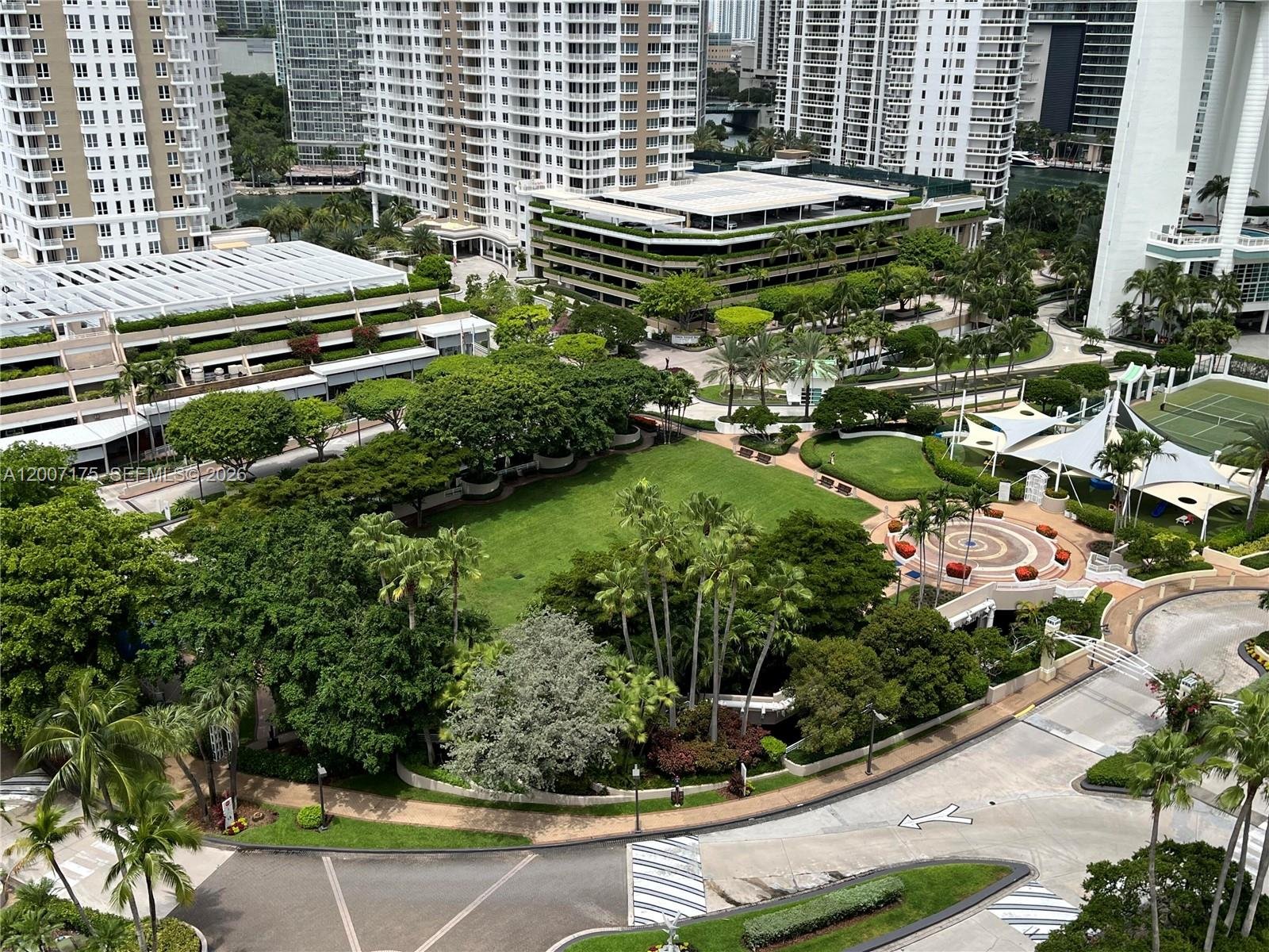 540 Brickell Key Dr # 1809, Miami FL 33131