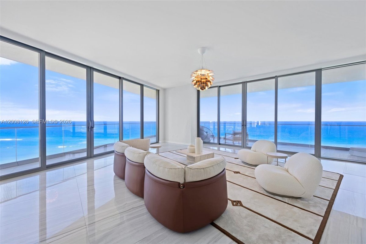 18975 Collins Ave # 700, Sunny Isles Beach FL 33160