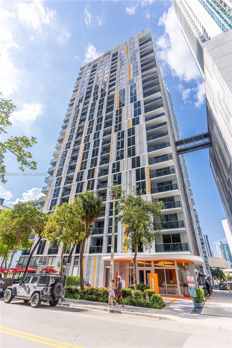 31 SE 6th St # 702, Miami FL 33131