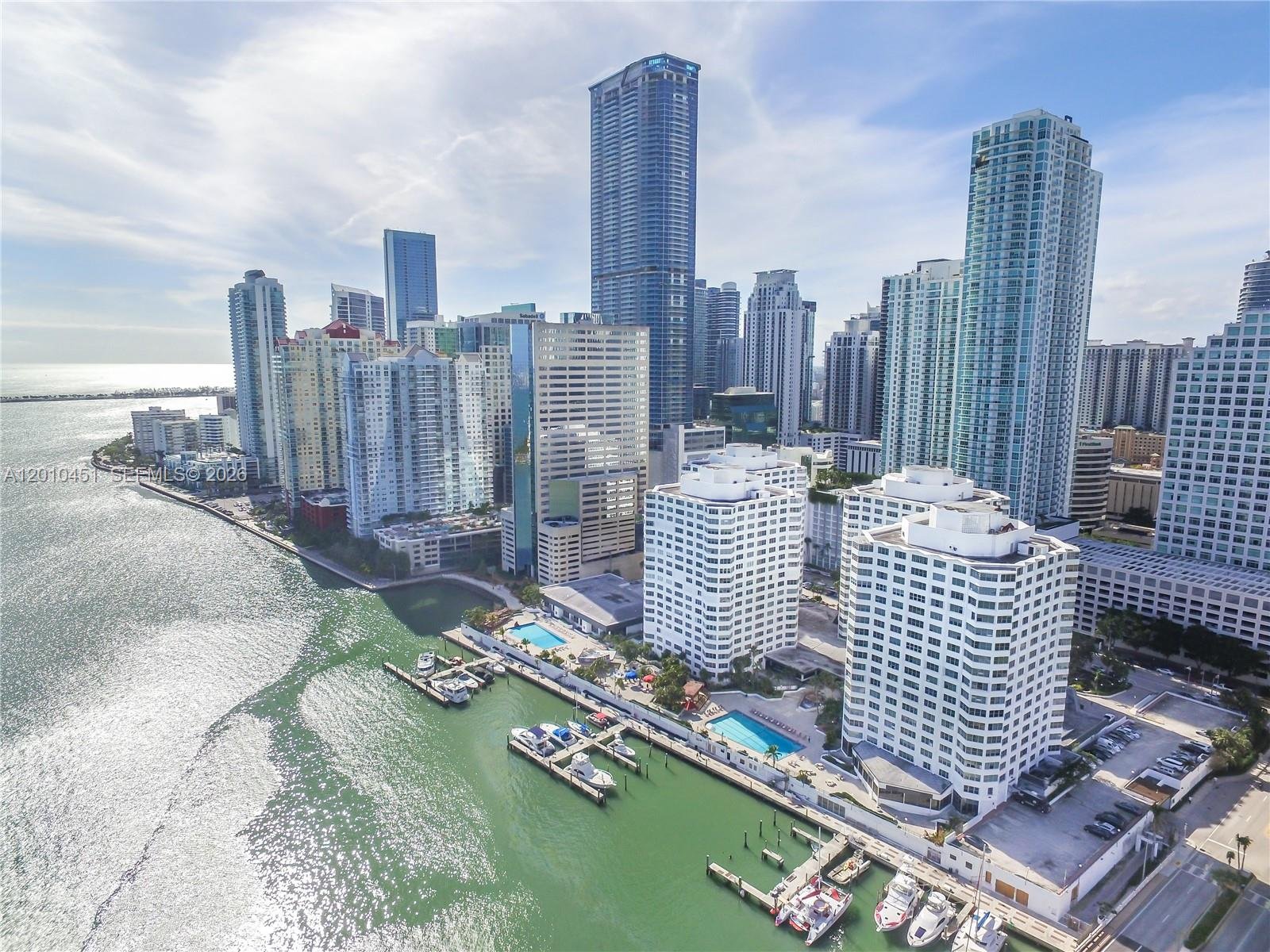 999 Brickell Bay Dr # 805, Miami FL 33131