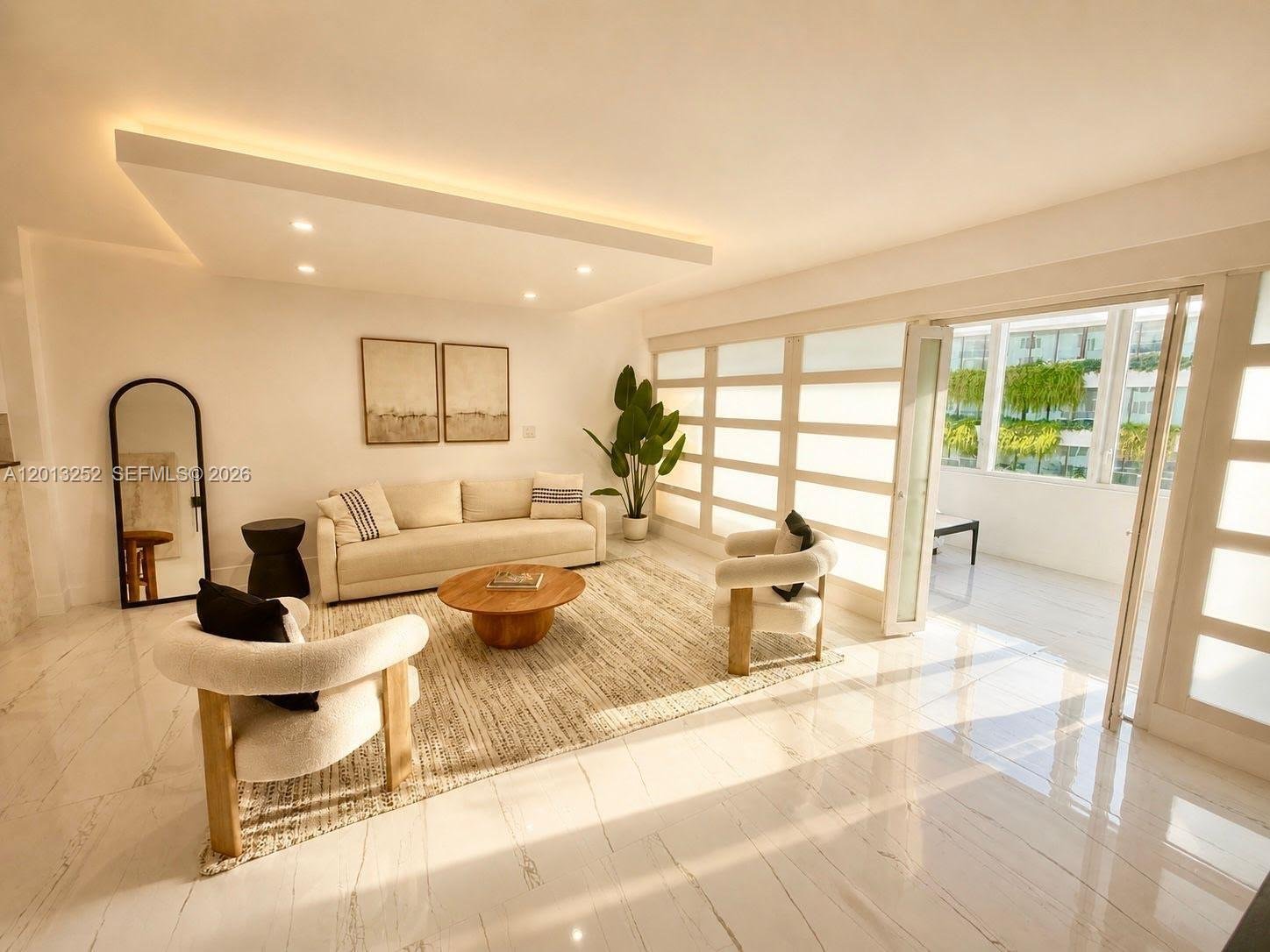 2301 Collins Ave # 628, Miami Beach FL 33139