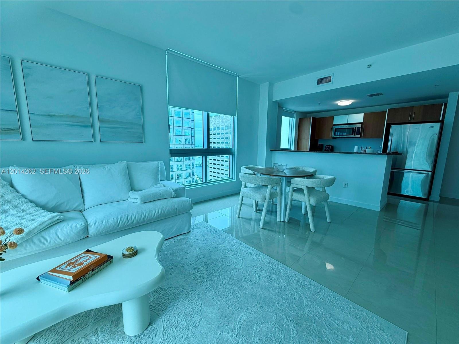 300 S Biscayne Blvd # 3701, Miami FL 33131