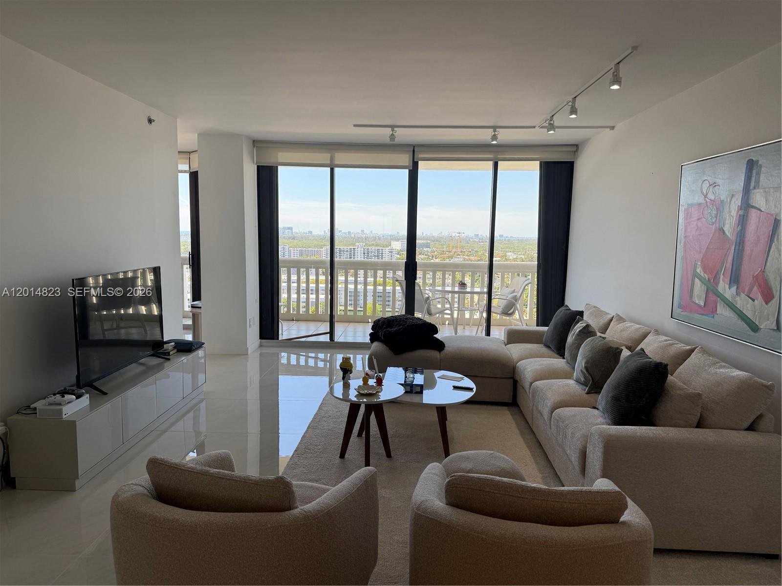 2000 Island Blvd # 1603, Aventura FL 33160