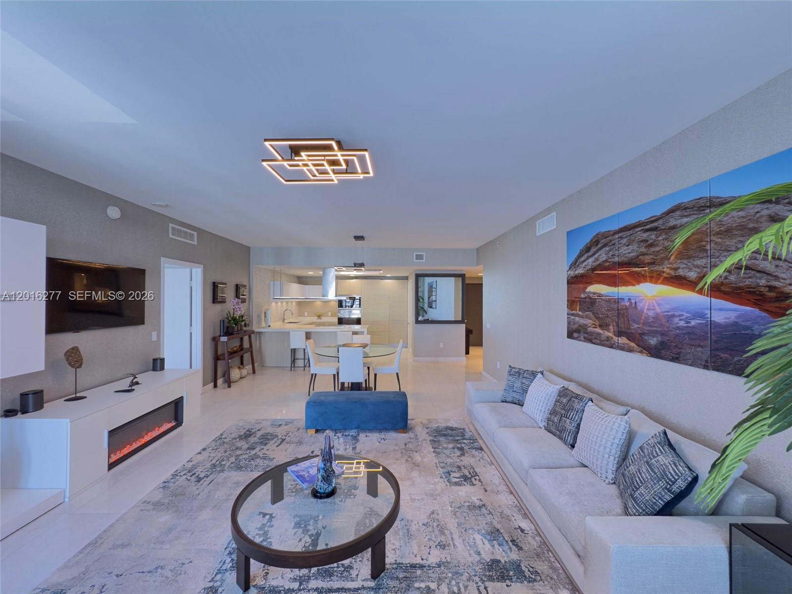 17111 Biscayne Blvd # 1705, North Miami Beach FL 33160