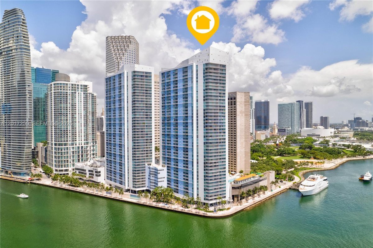 335 S Biscayne Blvd # 1209, Miami FL 33131