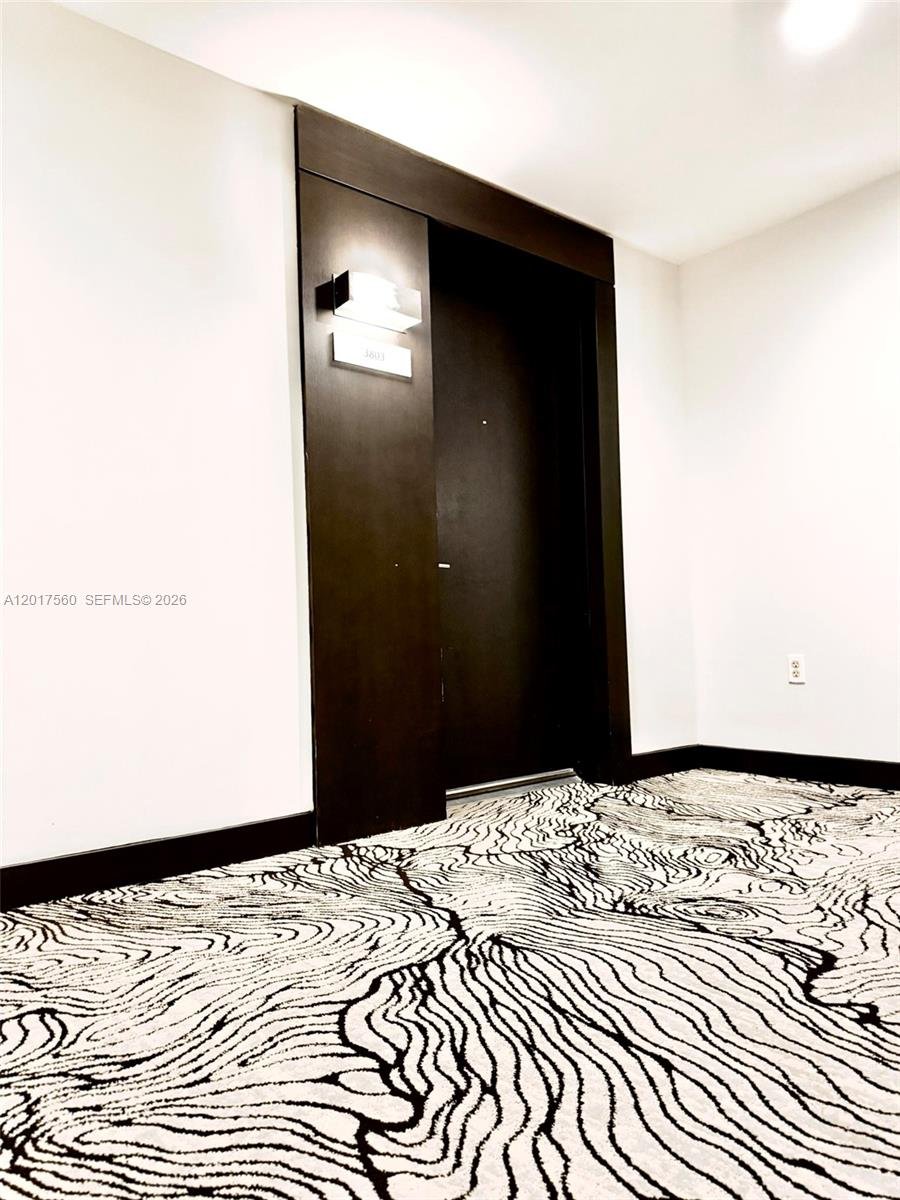 900 Biscayne Blvd # 3803, Miami FL 33132
