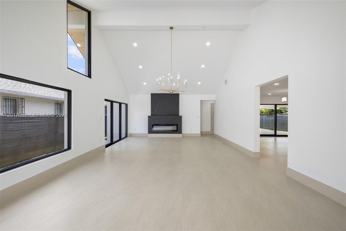 2851 SW 117th Ave, Miami FL 33175