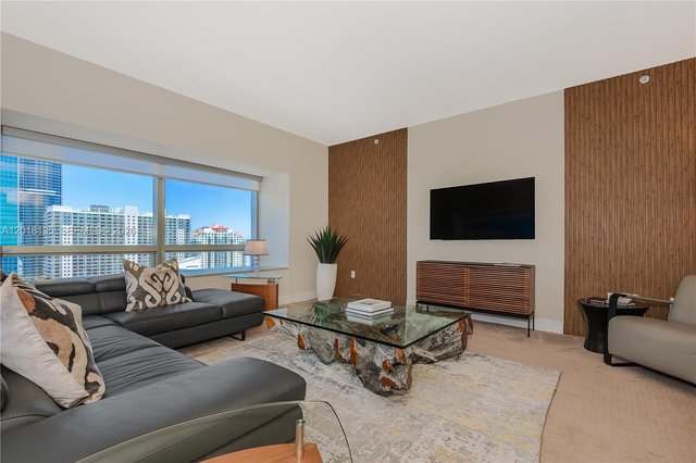 1435 Brickell Ave # 3012, Miami FL 33131