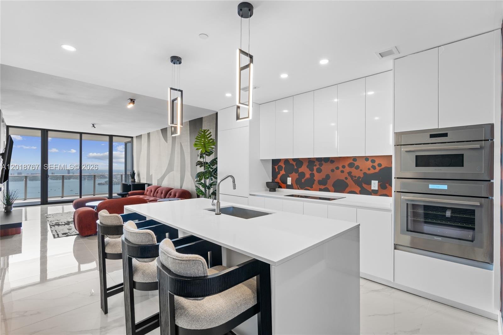 700 NE 24th St # 5206, Miami FL 33137