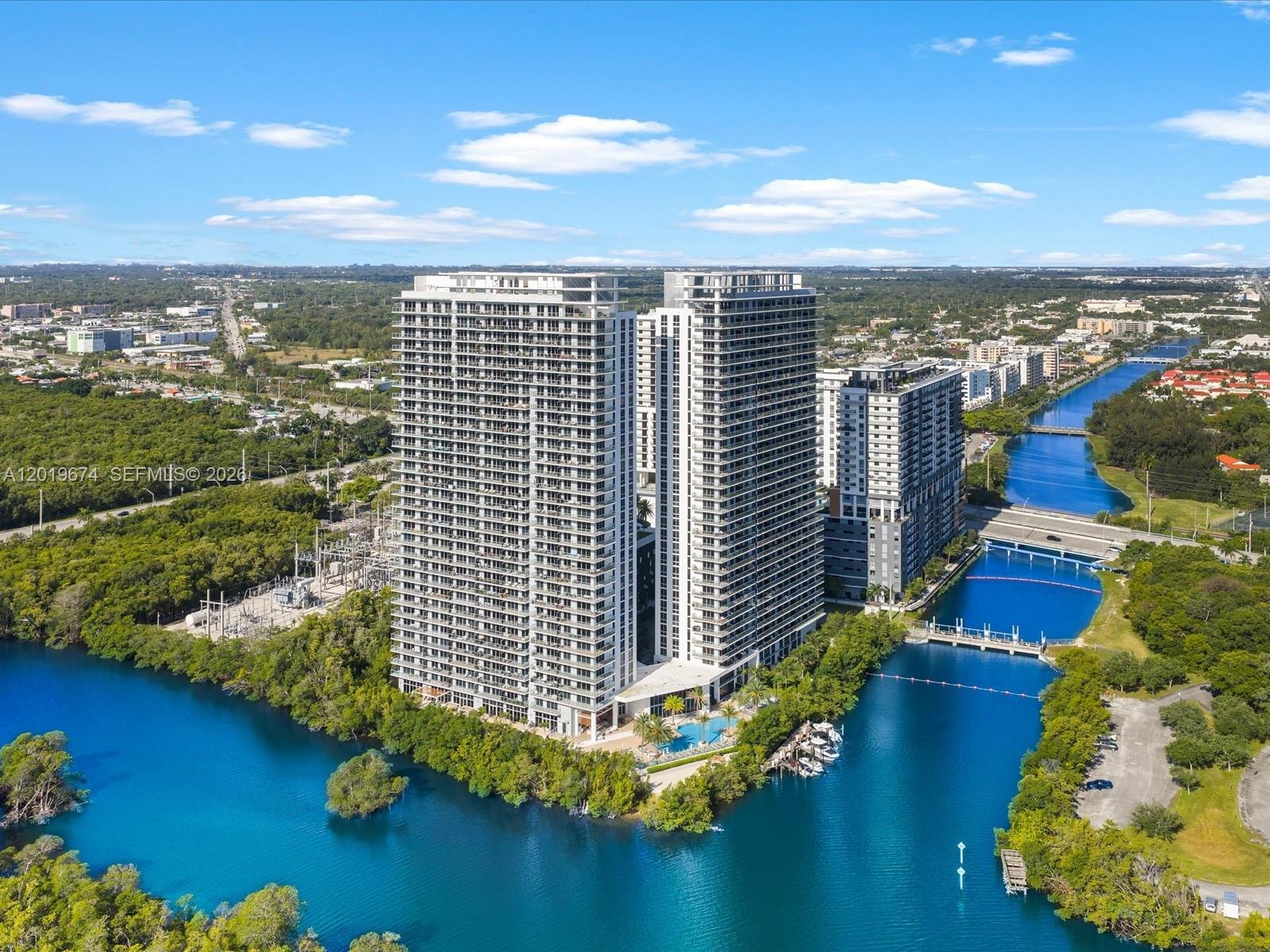 16385 Biscayne Blvd # 3103, North Miami Beach FL 33160