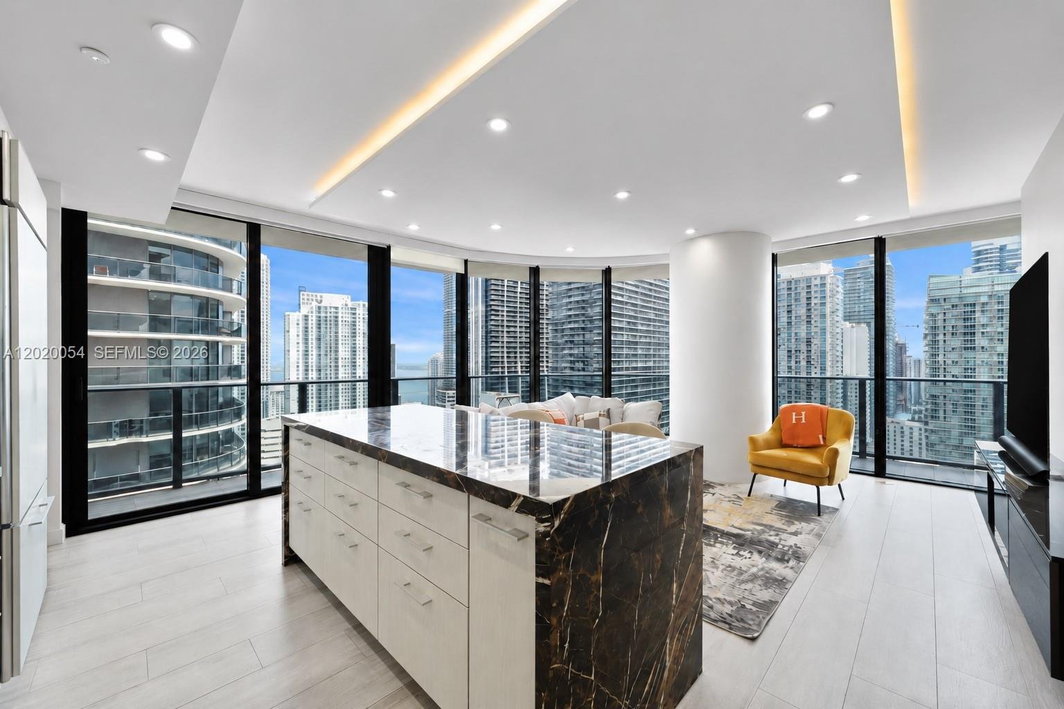 55 SW 9th St # 2703, Miami FL 33130