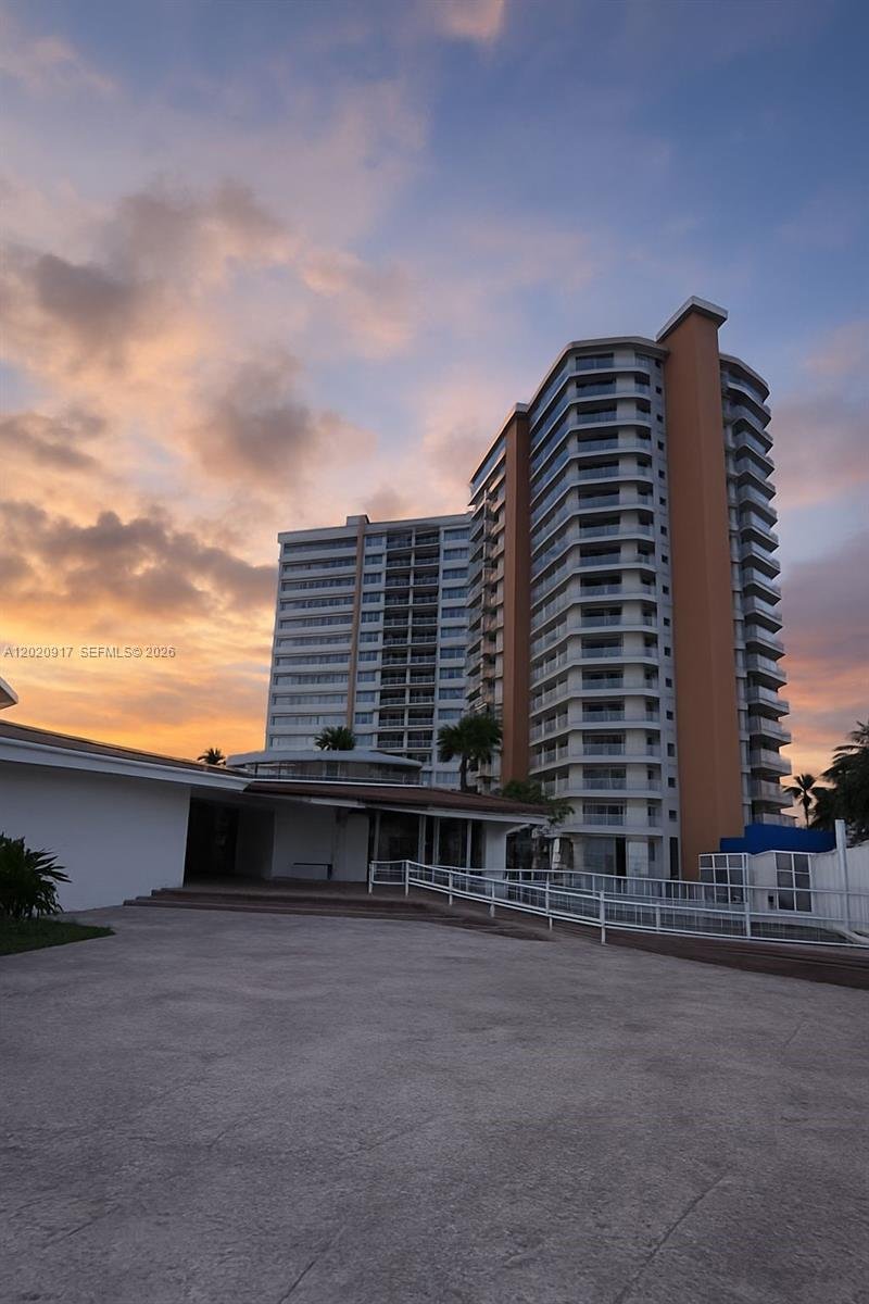 1351 NE Miami Gardens Dr # 704E, Miami FL 33179