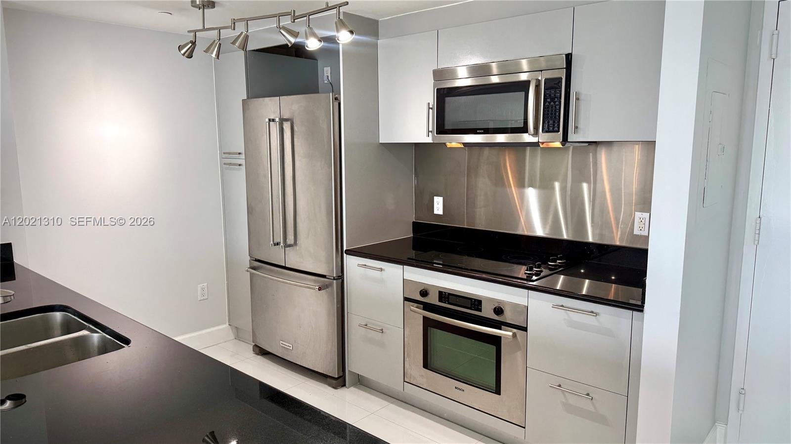 50 Biscayne Blvd # 2501, Miami FL 33132