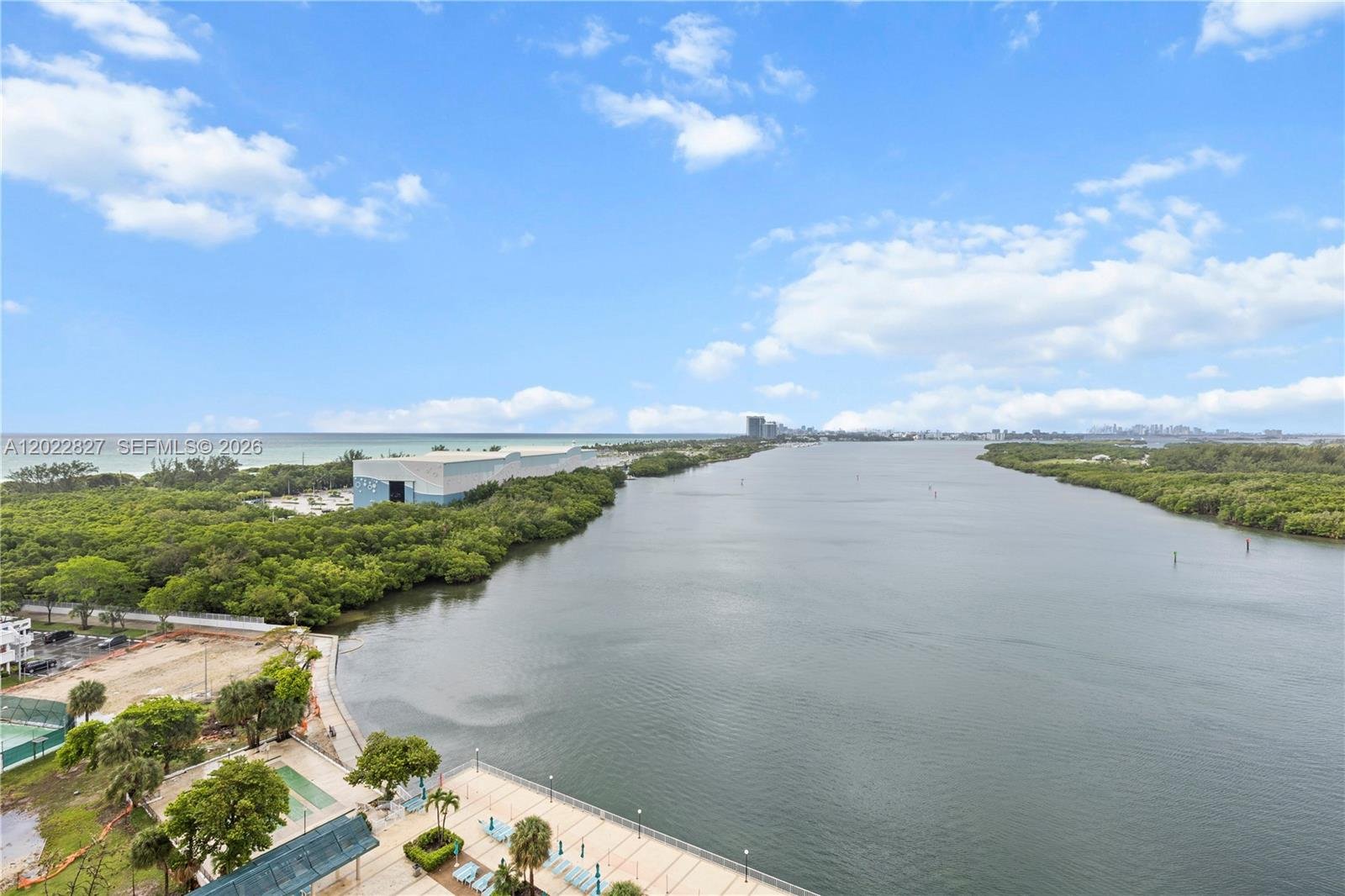 300 Bayview Dr # 1504, Sunny Isles Beach FL 33160