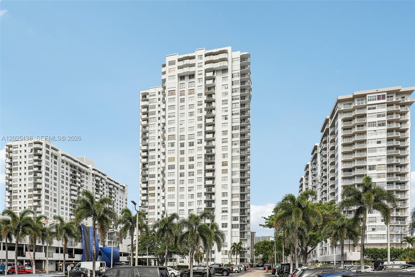 2750 NE 183rd St # 603, Aventura FL 33160