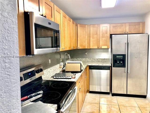 1800 Sans Souci Blvd # 305, North Miami FL 33181